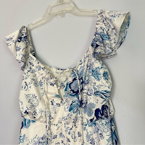 Alamour The Label Blue Floral Lace Front Mini Dress - M - Picture 4 of 10